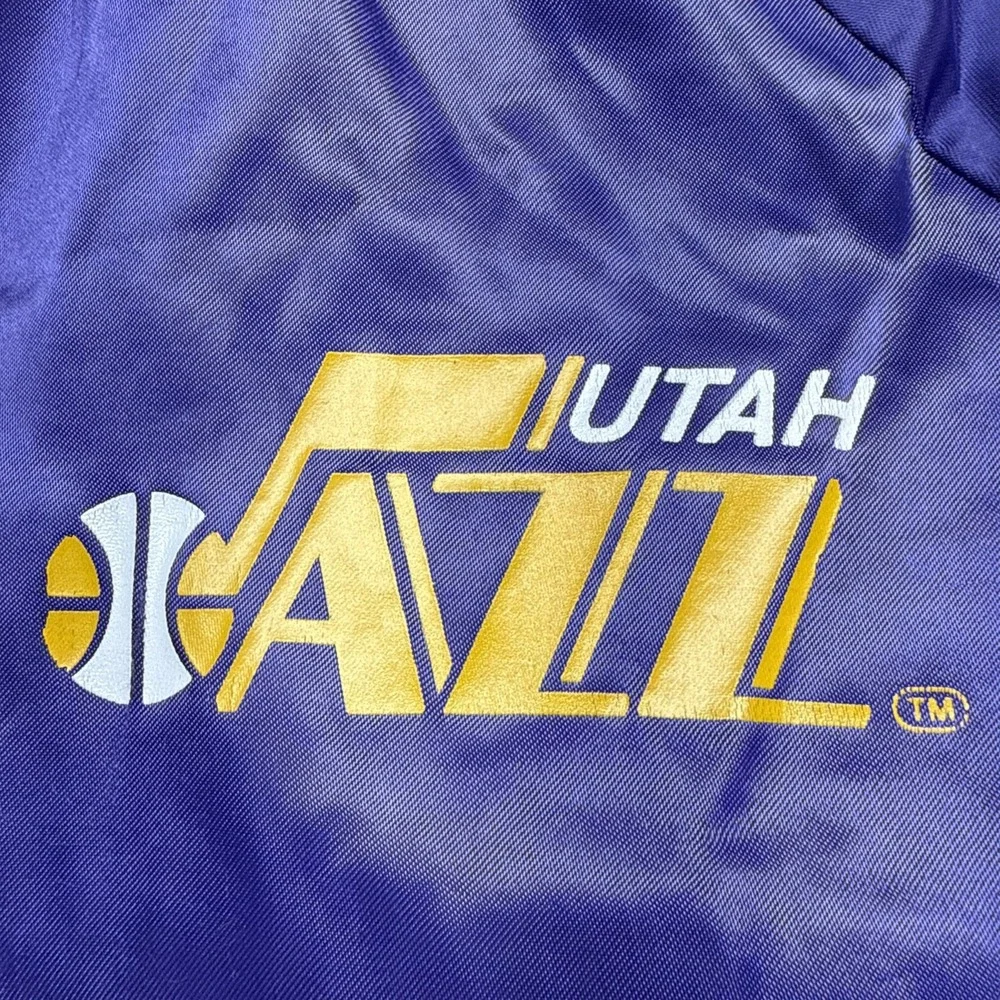 Vintage Utah Jazz NBA Chalk Line Satin Jacket Youth 14/15 Purple Made‎ In USA
